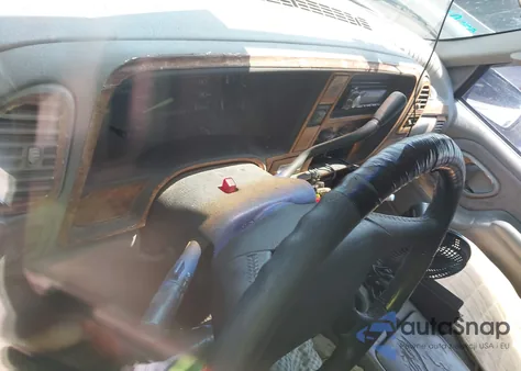 1996 GMC Sierra C1500 из США, поврежденный, VIN 1GDEC19R6TE524759